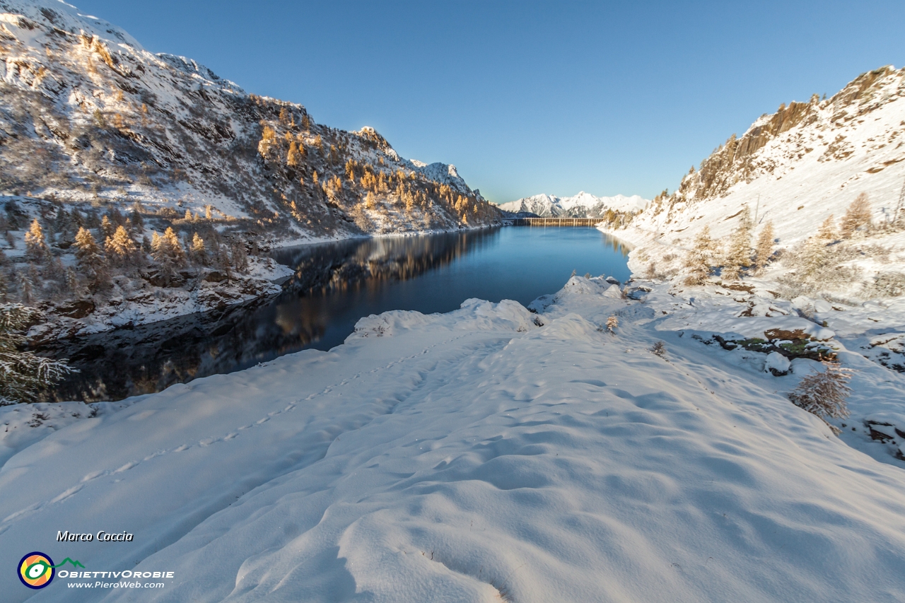 La prima neve autunnale al Calvi-31.JPG